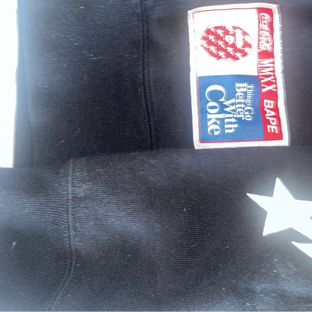 Bape *RARE* hoodie - Picture 3 of 5